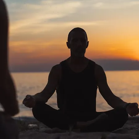 Koukoumi Vegan Boutique 酒店 5*