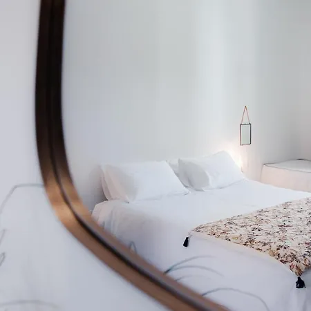 Koukoumi Vegan Boutique Hotell