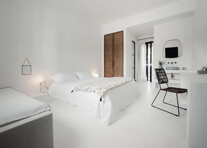 Koukoumi Vegan Boutique Hotell