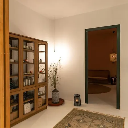 Koukoumi Vegan Boutique