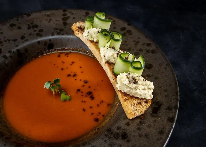 Koukoumi Vegan Boutique 아노 메라